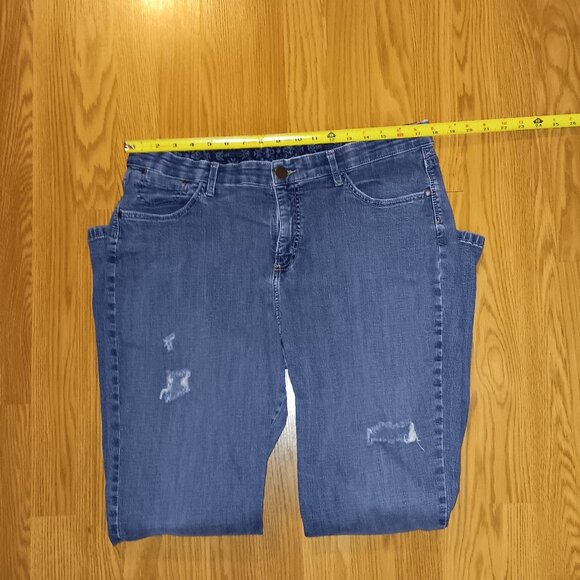 Lee Riders Factory Distressed Bootcut Jeans Plus Size 16W/18 *See Description* - Picture 9 of 11
